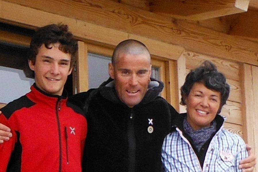 מלון סן מרקו די קסטרוזה Rifugio Velo Della Madonna מראה חיצוני תמונה